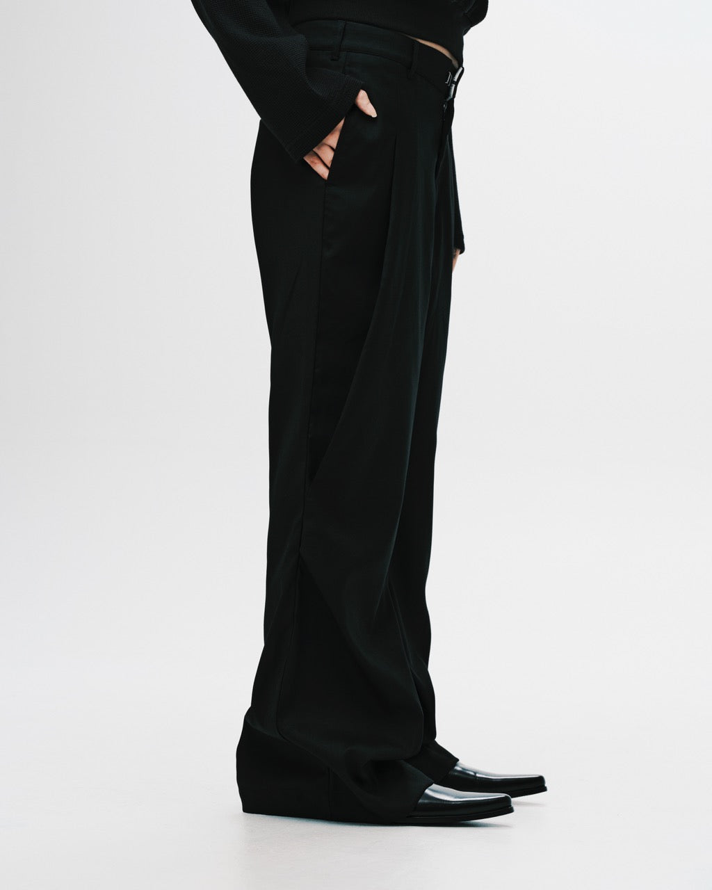 (nu-P30) | 10(yll).org Type2 flared pants
