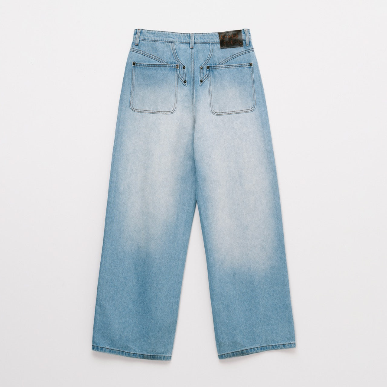 (nu-P31) | 10(yll).org 2018 coated jeans