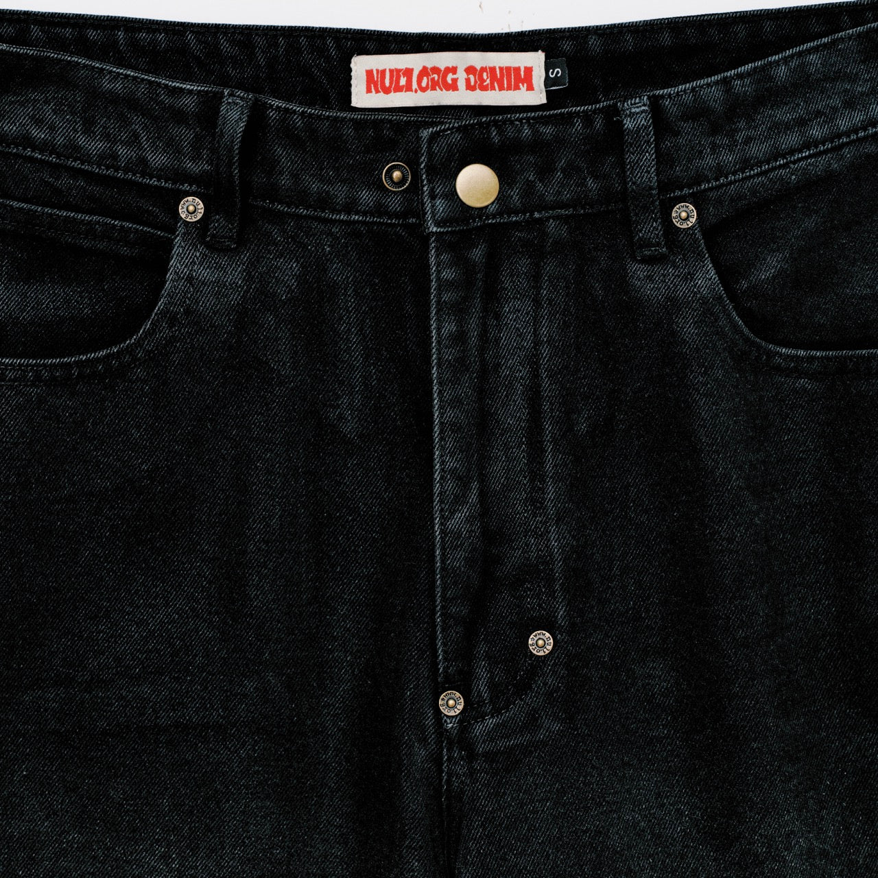 (nu-P32) | 10(yll).org 1991 coated jeans