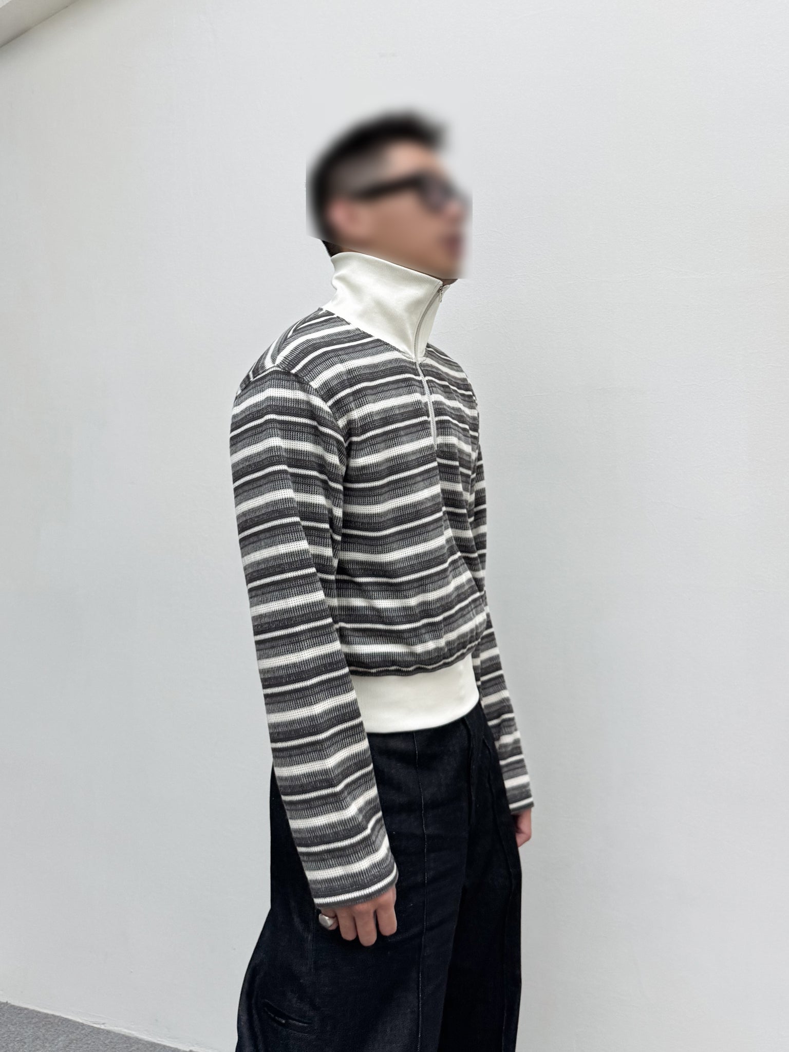 10SS Energetic Pullover Sweatshirt  (Gray Ombre Stripe)